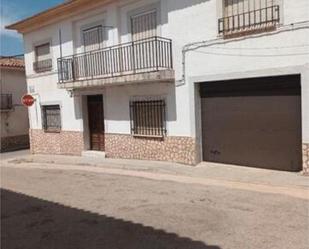 Exterior view of House or chalet for sale in El Toboso