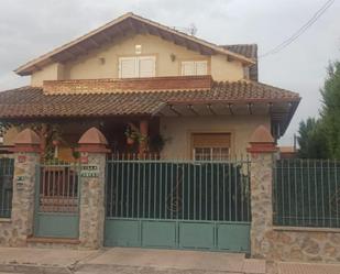 Vista exterior de Casa o xalet en venda en Santomera amb Aire condicionat, Terrassa i Piscina