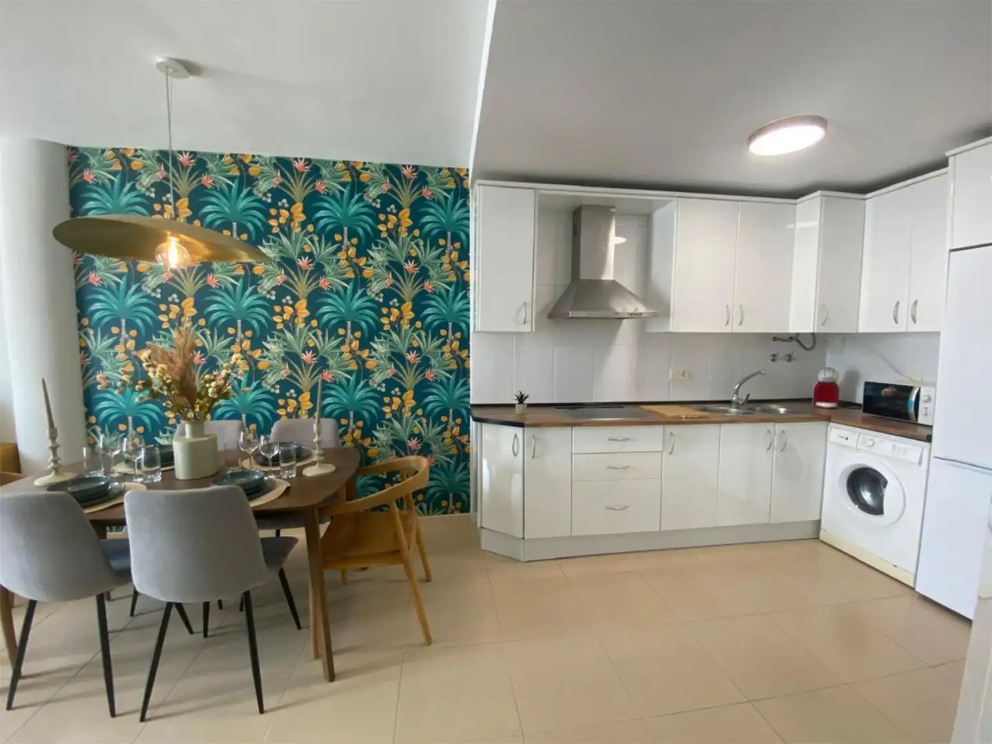 Kitchen of Flat for sale in Roquetas de Mar  with Air Conditioner, Heating and Furnished