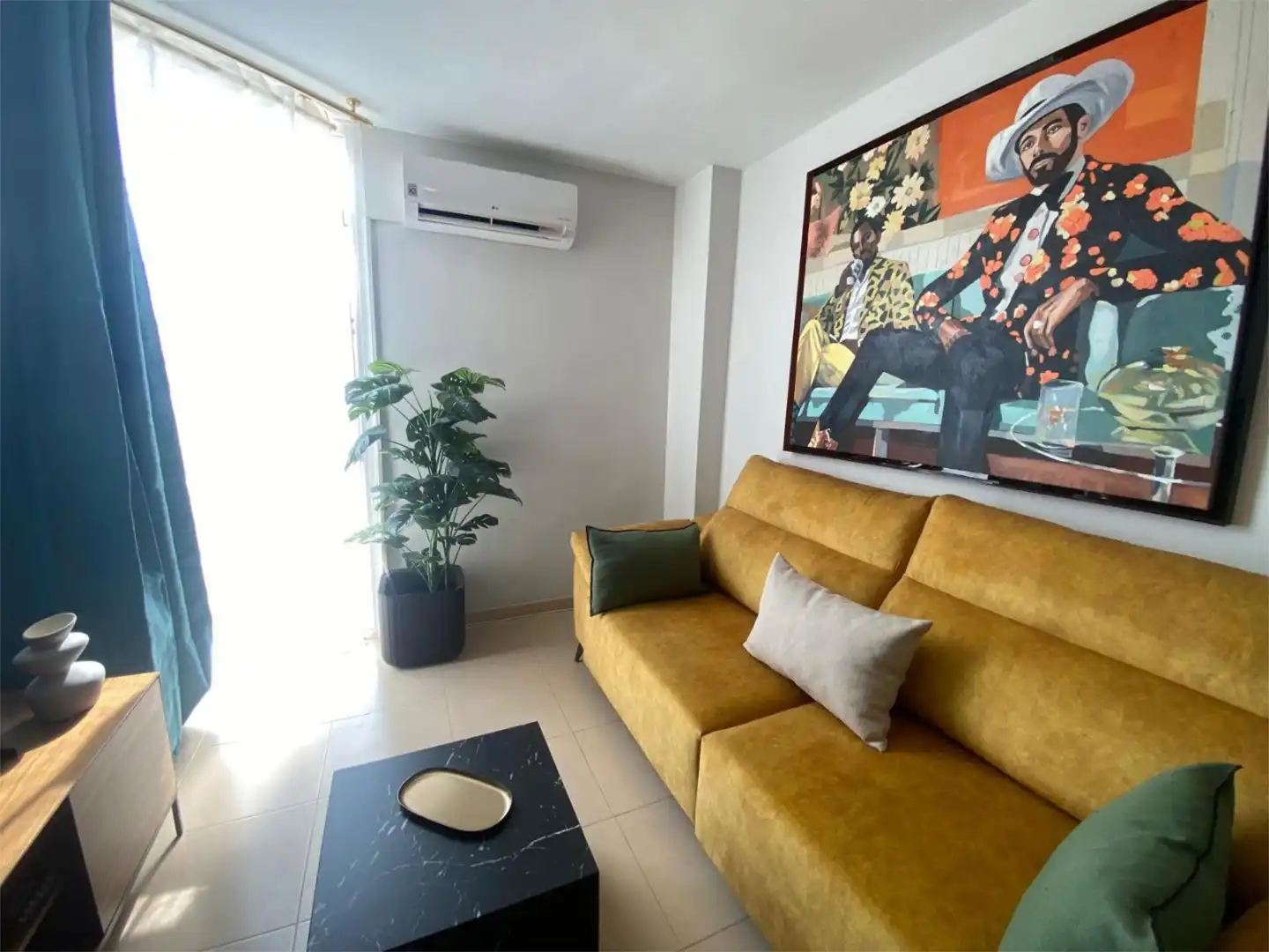 Living room of Flat for sale in Roquetas de Mar  with Air Conditioner, Heating and Furnished