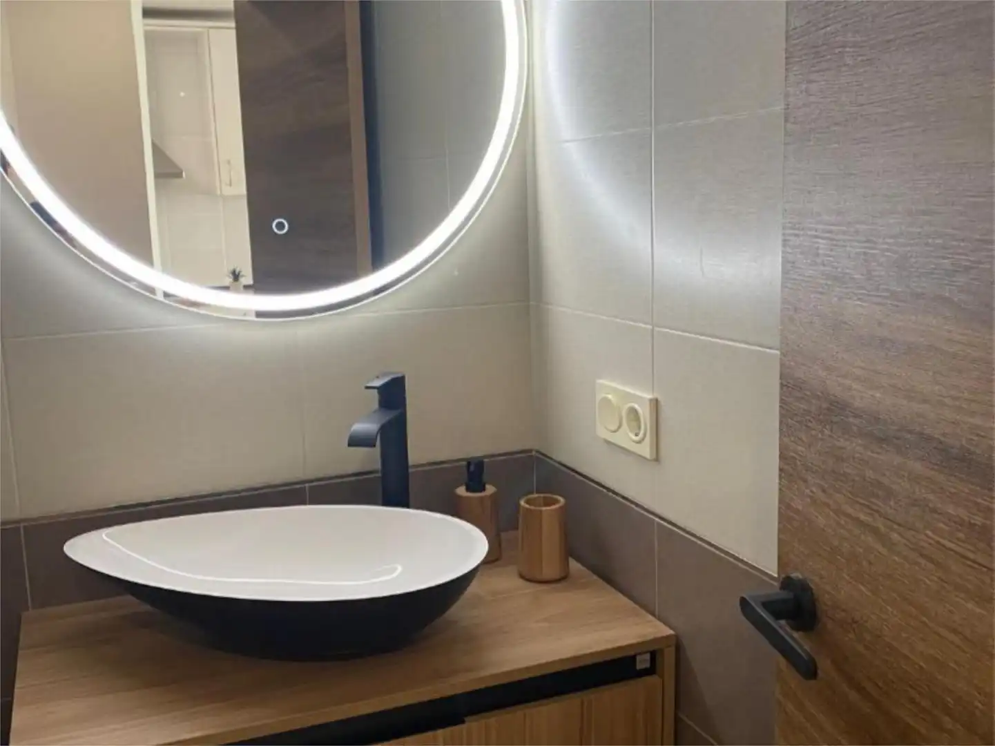 Bathroom of Flat for sale in Roquetas de Mar  with Air Conditioner, Heating and Furnished