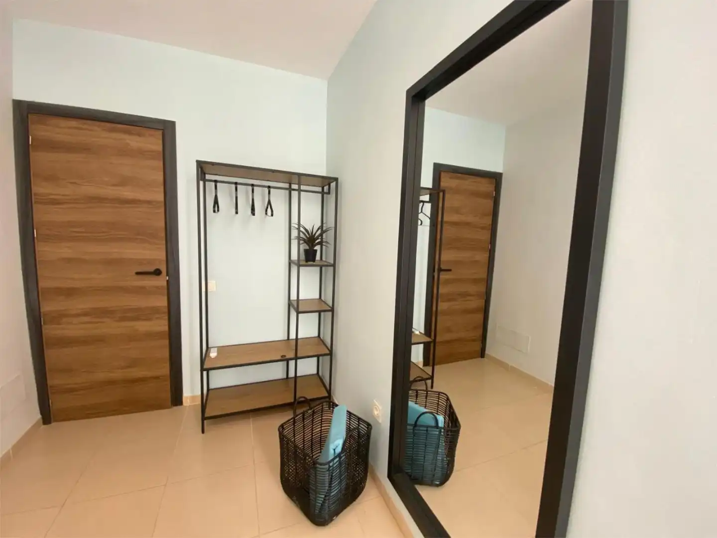 Flat for sale in Roquetas de Mar  with Air Conditioner, Heating and Furnished