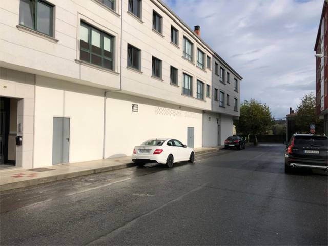 Local comercial en Alquiler en Rúa Río Allóns, 23 en A Laracha