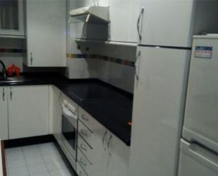 Kitchen of Apartment to rent in Santiago de Compostela 