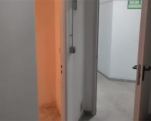 Box room to rent in Paterna