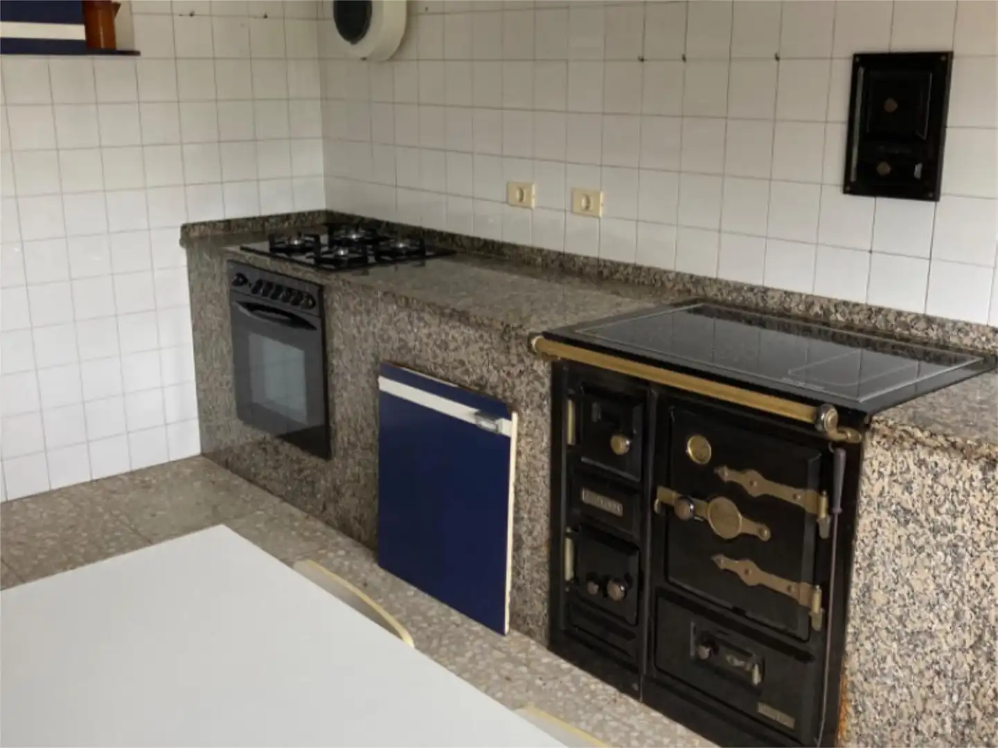Planta baja en venta en Lugar a Rocha, 28, Tomiño Cocina de Planta baja en venta en Tomiño con Calefacción, Jardín privado y Trastero