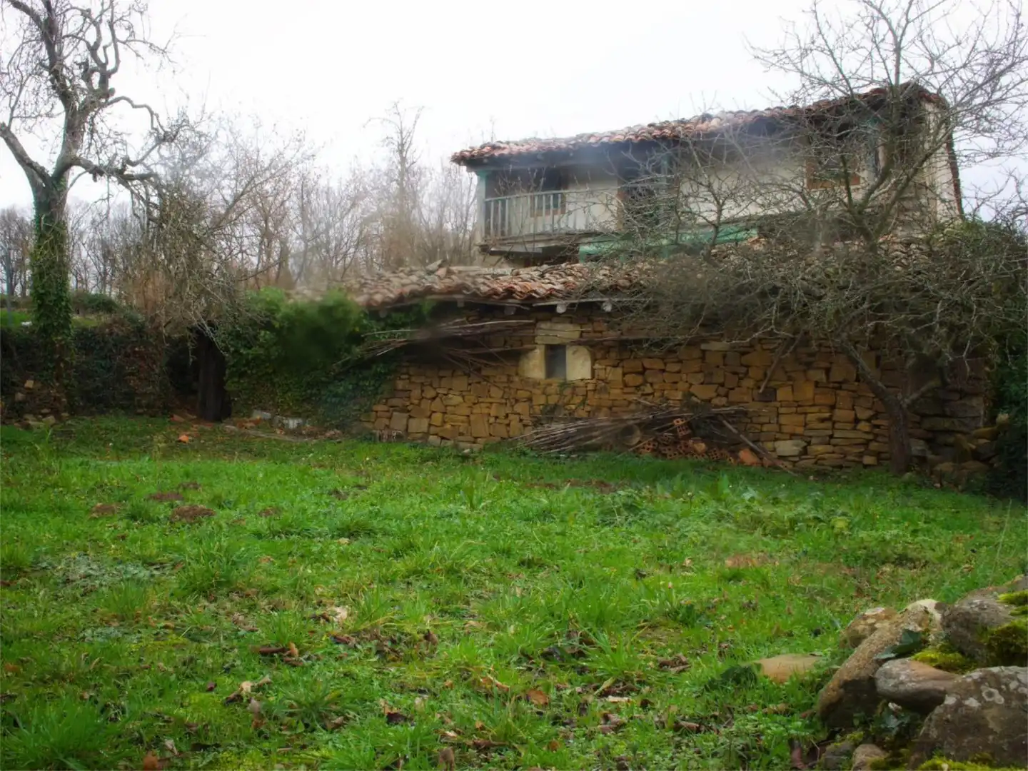 Houses for sale in Calle Iglesia, 23, Merindad de Montija Houses for sale in Merindad de Montija with Balcony