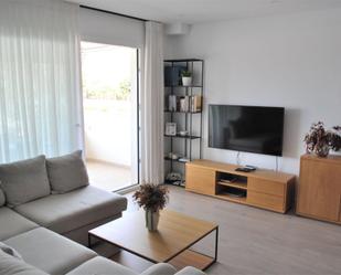 Living room of Flat for sale in Rincón de la Victoria  with Air Conditioner, Terrace and Swimming Pool