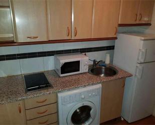 Kitchen of Apartment to rent in Plasencia