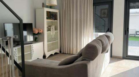 Foto 3 de Casa adosada en venda a Calle Torre del Almirante, 53, San García, Algeciras