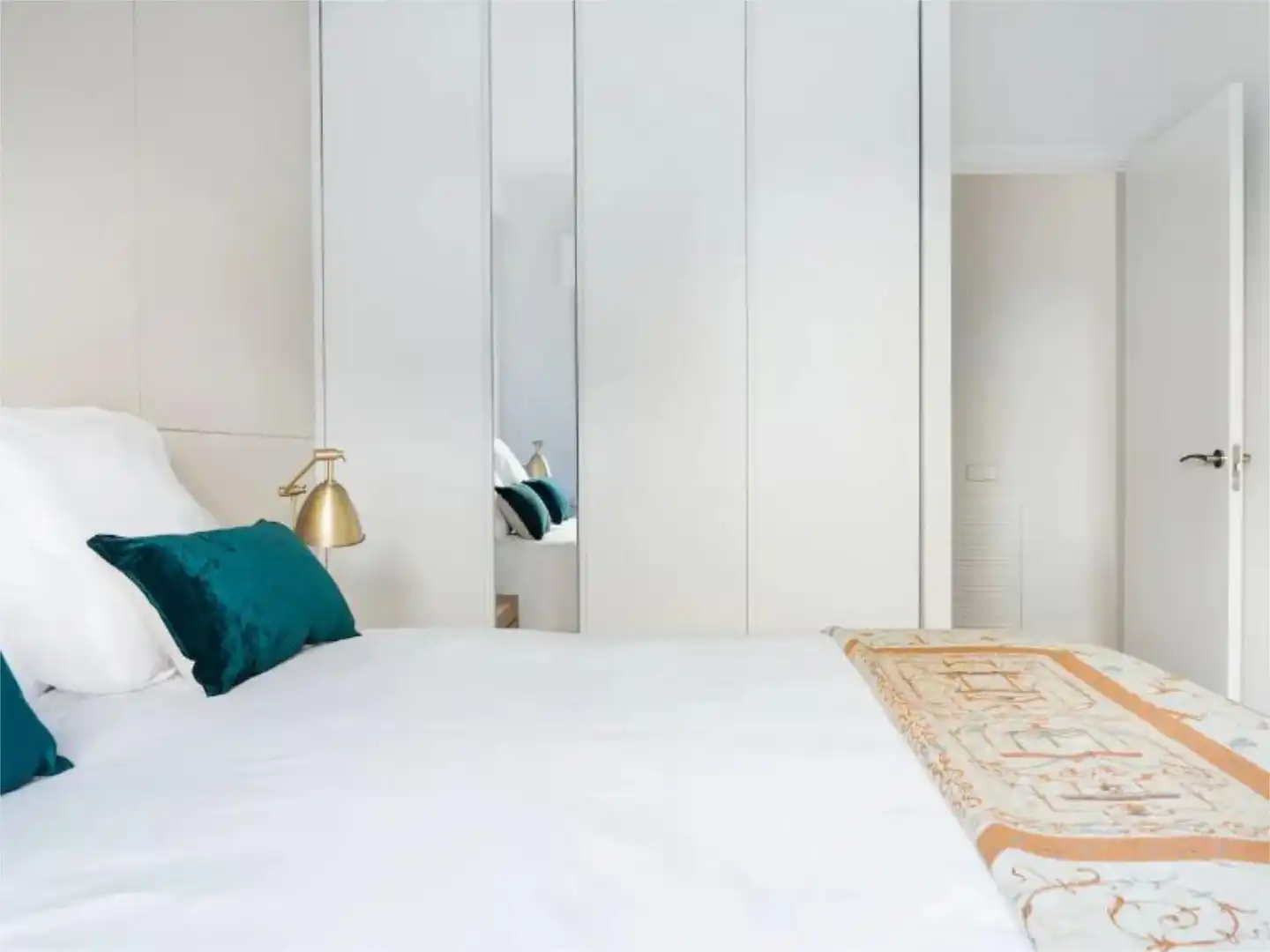 Piso en venta en Carrer Dels Alemanys, 3, Centre - Barri Vell Habitación de Piso en venta en Girona Capital con Aire acondicionado y Balcón