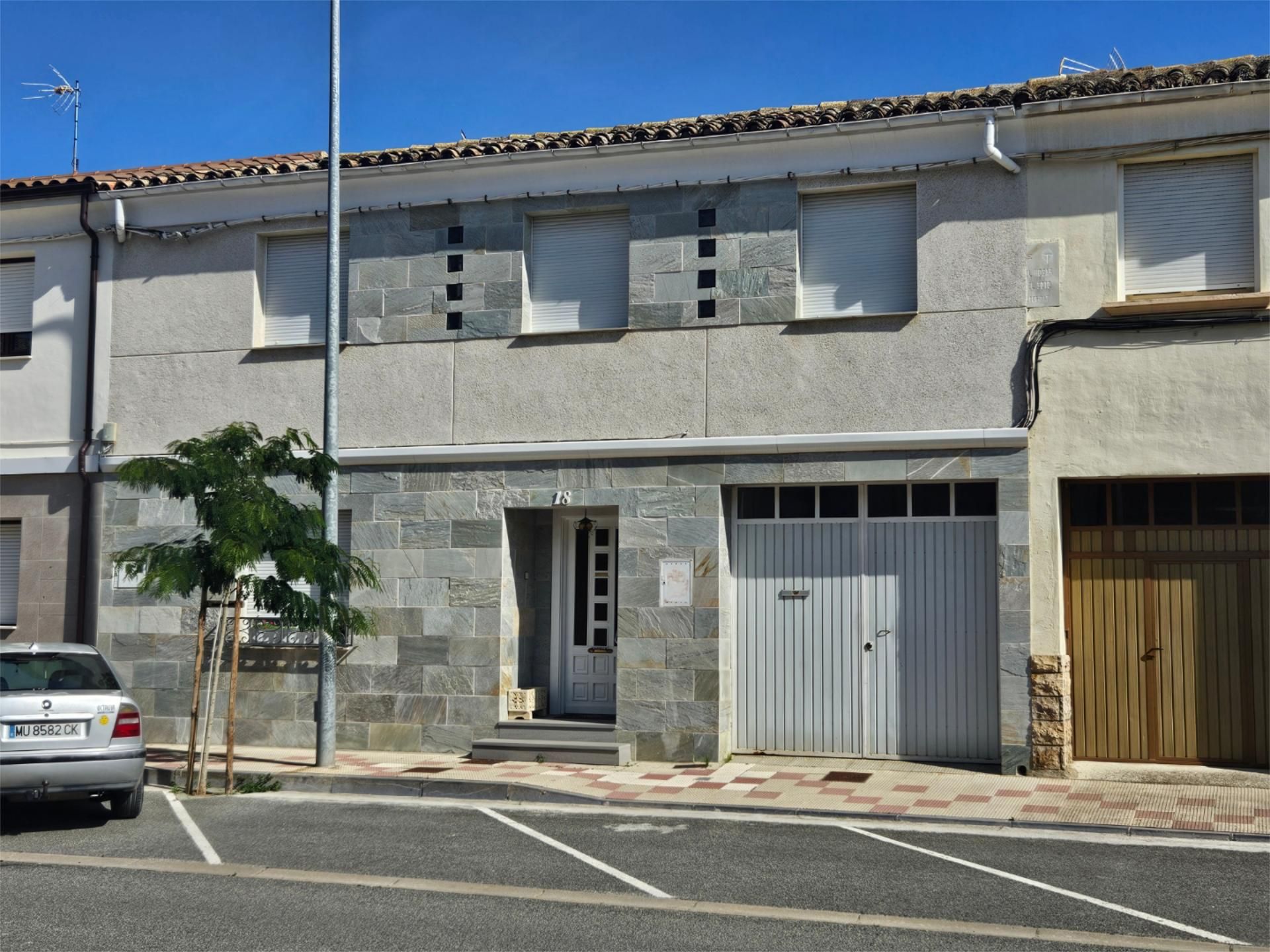 Exterior view of Single-family semi-detached for sale in Caparroso  with Heating, Parquet flooring and Terrace