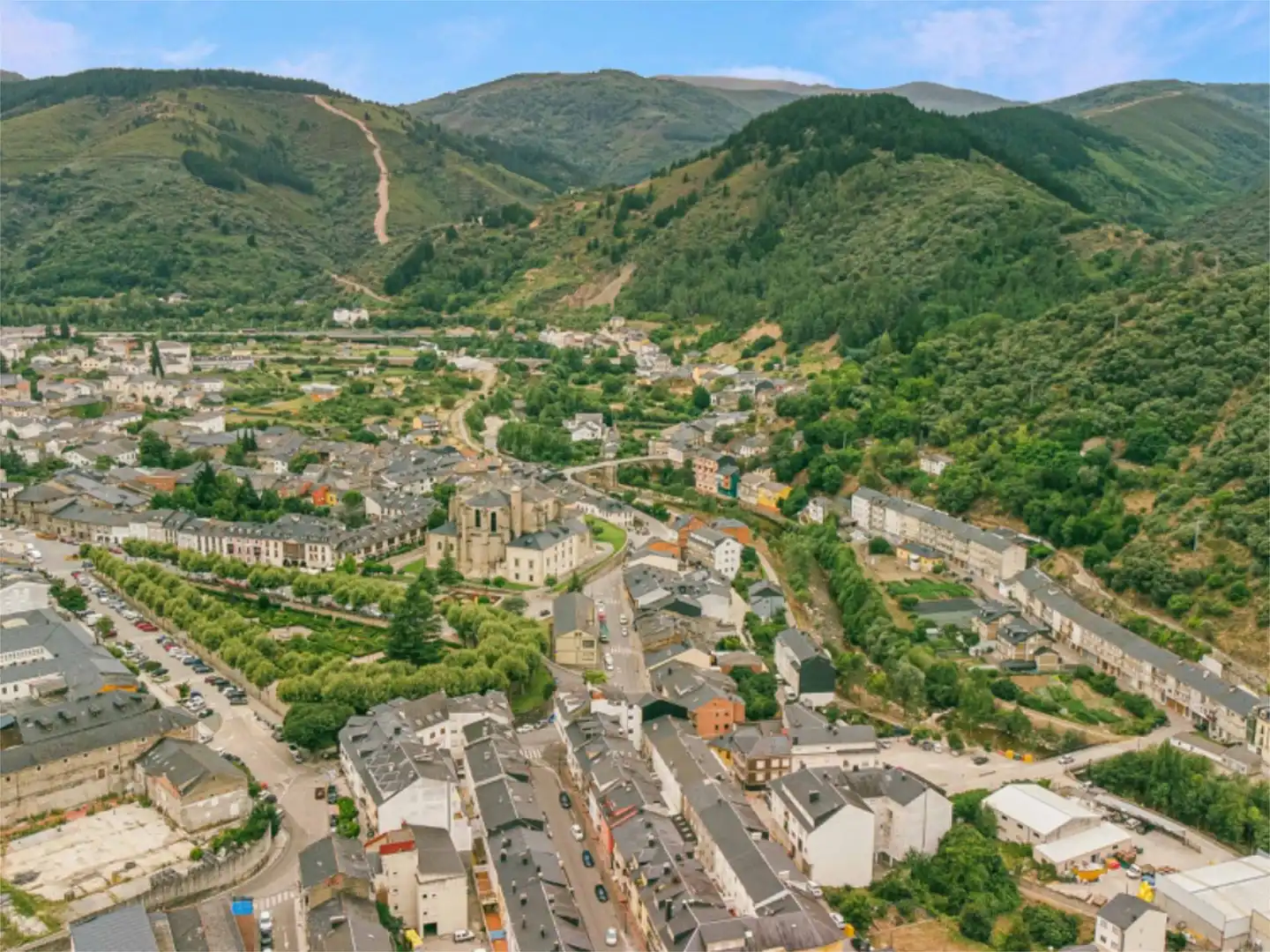 Flat for sale in Calle Cotelo, 1, Villafranca del Bierzo Exterior view of Flat for sale in Villafranca del Bierzo with Storage room