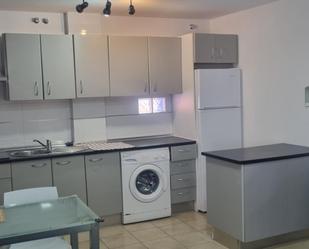 Kitchen of Flat to rent in La Línea de la Concepción