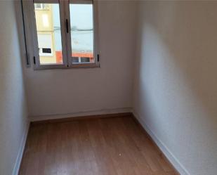 Dormitori de Apartament de lloguer en Avilés