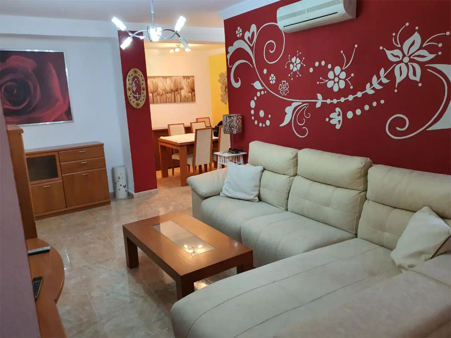 Flat for rent in Calle Pinosol, 16, Gibralfaro Living room of Flat for rent in Málaga with Air Conditioner, Heating and Furnished