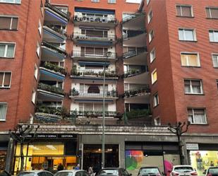 Vista exterior de Pis en venda en Bilbao  amb Terrassa