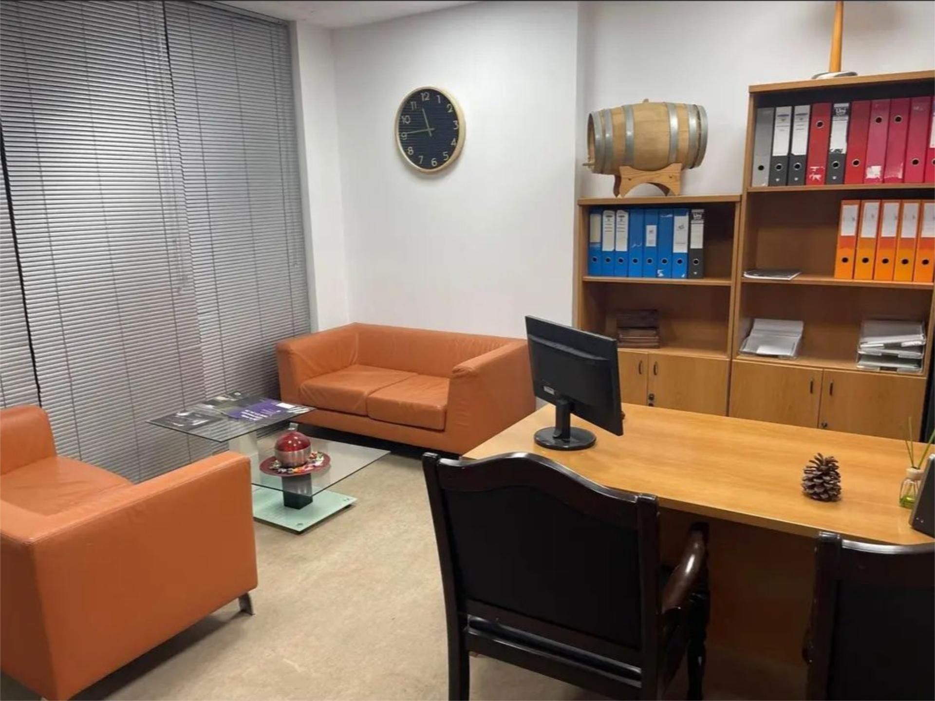 Local de alquiler en Calle León y Castillo, 125, Buenavista - Rosa Vila