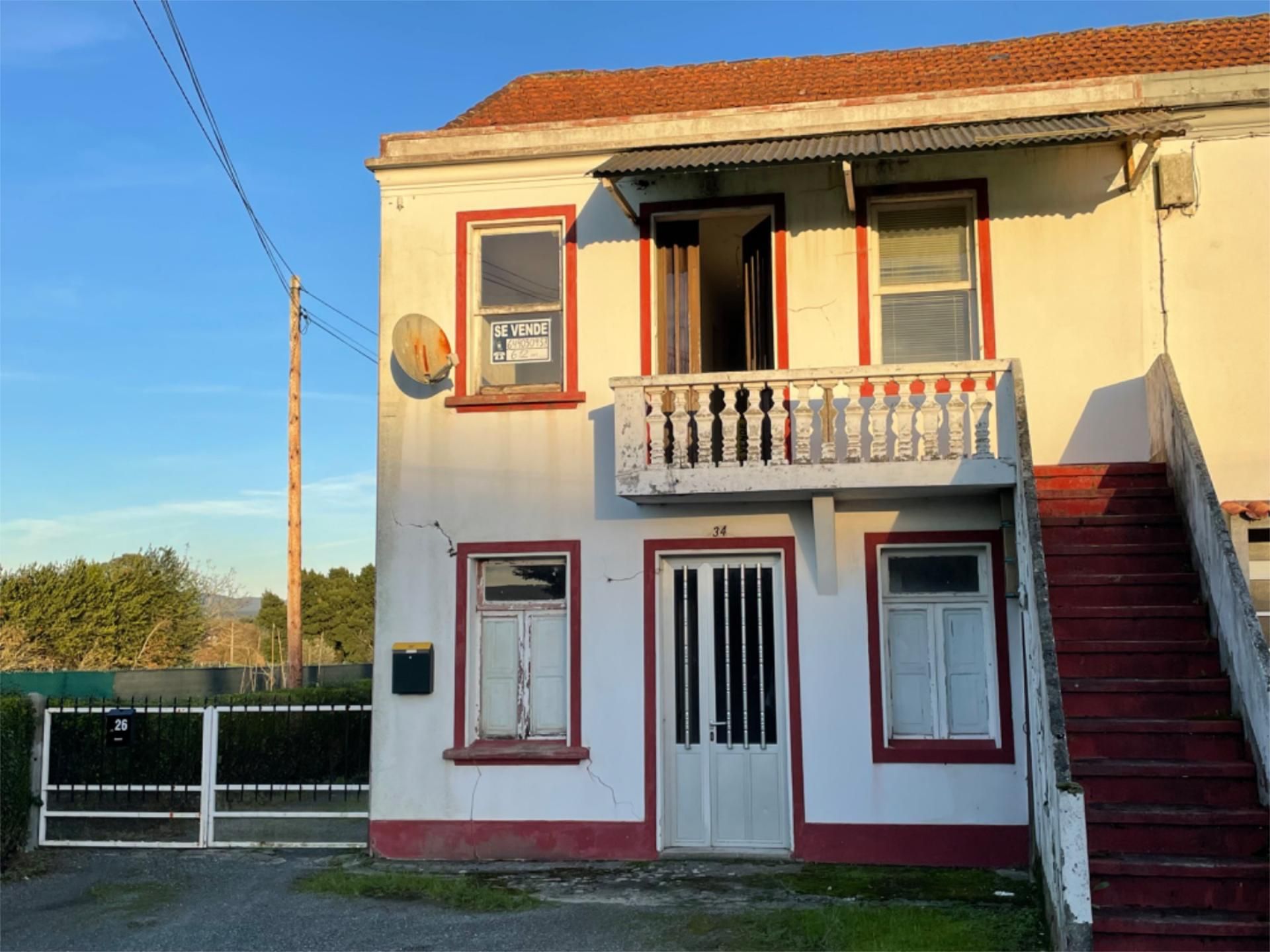 Vista exterior de Casa adosada en venda en Ferrol