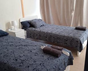 Bedroom of Flat to rent in Benidorm  with Air Conditioner, Heating and Terrace