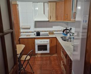 Kitchen of Flat to share in Talavera de la Reina  with Air Conditioner, Terrace and Balcony