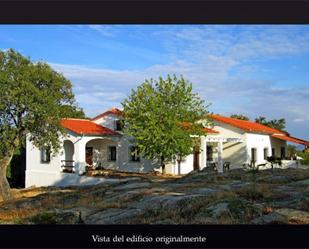 Exterior view of House or chalet for sale in San Vicente de Alcántara  with Air Conditioner, Heating and Private garden