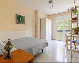 Bedroom of Flat to share in  Granada Capital  with Air Conditioner