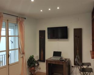 Living room of Study to rent in  Cádiz Capital  with Air Conditioner and Balcony