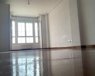 Flat to rent in Calle de Arturo Soria, 346, Costillares