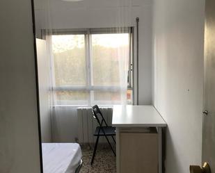 Bedroom of Flat to share in Tudela