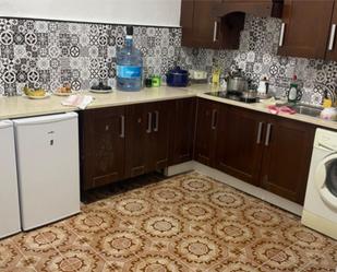 Kitchen of Flat to share in Los Montesinos