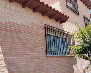 Vista exterior de Casa o xalet en venda en Gerindote amb Aire condicionat i Terrassa