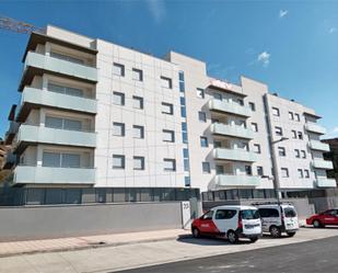 Exterior view of Flat to rent in Monzón  with Air Conditioner, Swimming Pool and Balcony