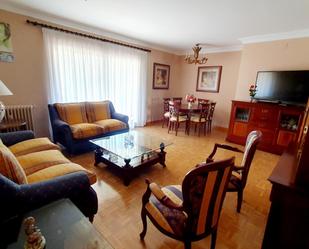 Living room of Flat for sale in Leganés  with Terrace and Balcony