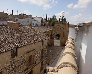 Exterior view of Duplex to rent in Baeza  with Terrace