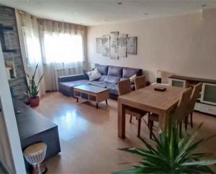 Living room of Single-family semi-detached to rent in La Bañeza   with Swimming Pool