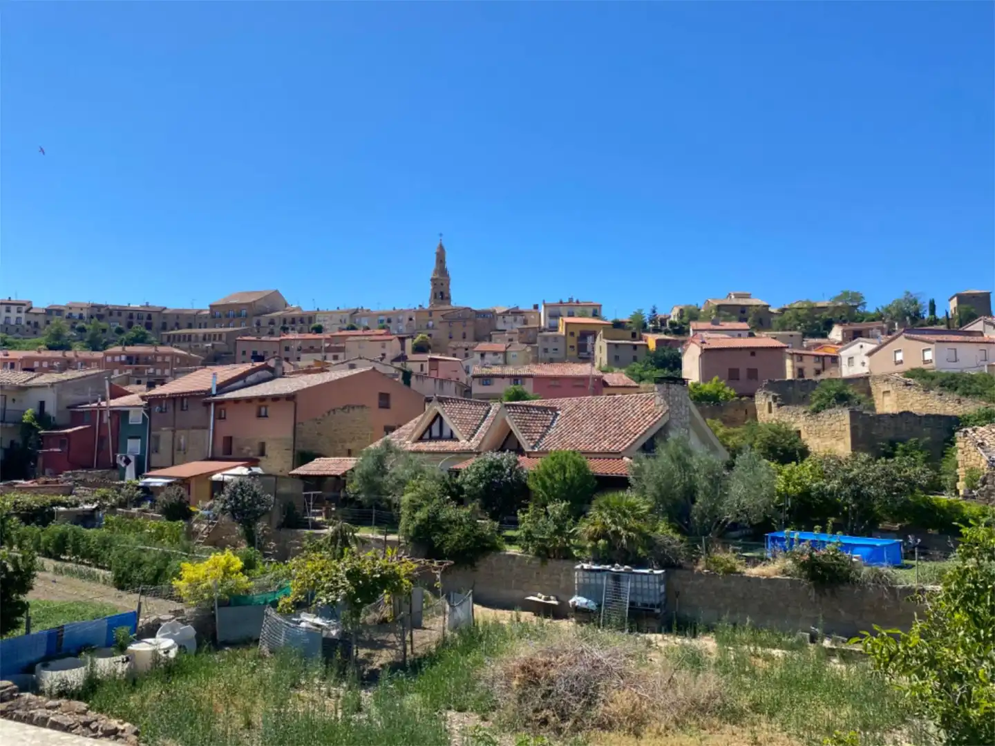 Vista exterior de Casa o chalet en venta en Briones con Aire acondicionado, Terraza y Balcón