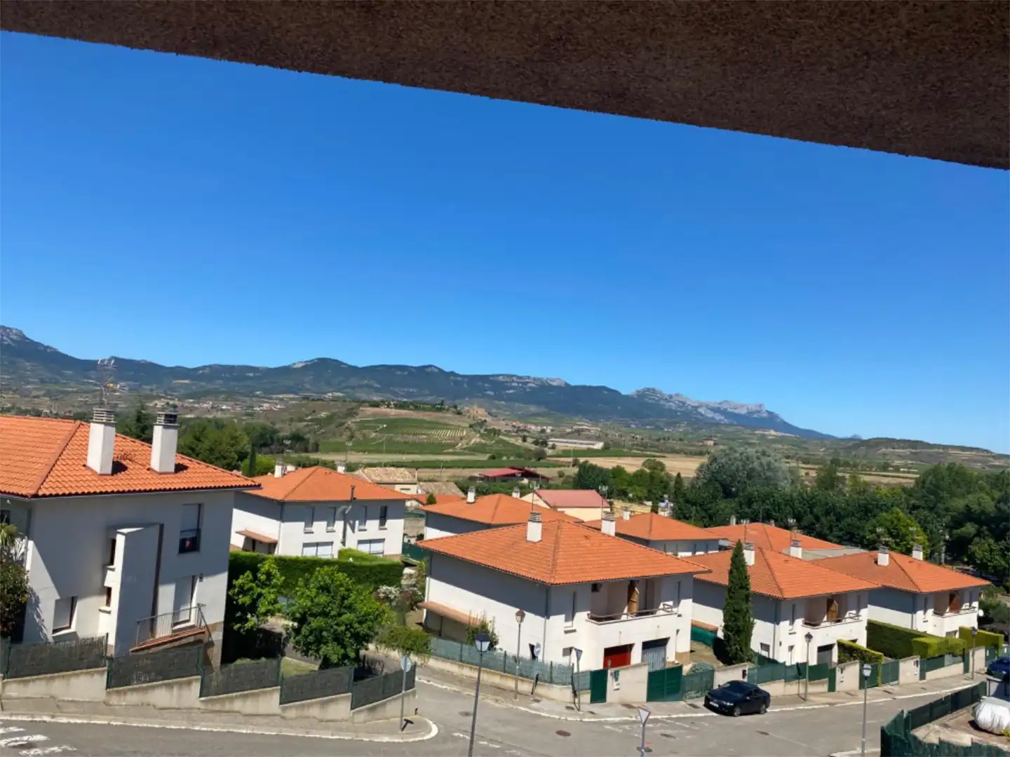 Vista exterior de Casa o chalet en venta en Briones con Aire acondicionado, Terraza y Balcón