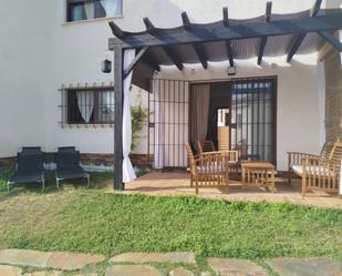 Single-family semi-detached to rent in Calle a Sector Sb6, 8, El Ronquillo