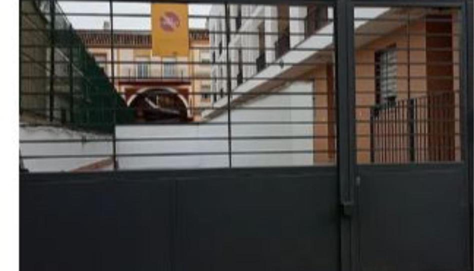 Photo 1 of Garage to rent in Calle Salamanca, 2, Alcalá del Río, Sevilla