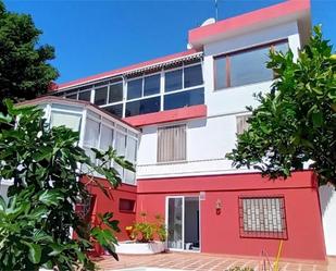 Exterior view of Flat for sale in  Santa Cruz de Tenerife Capital  with Air Conditioner, Terrace and Balcony