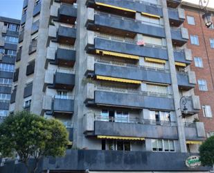 Exterior view of Flat to rent in León Capital   with Terrace and Balcony