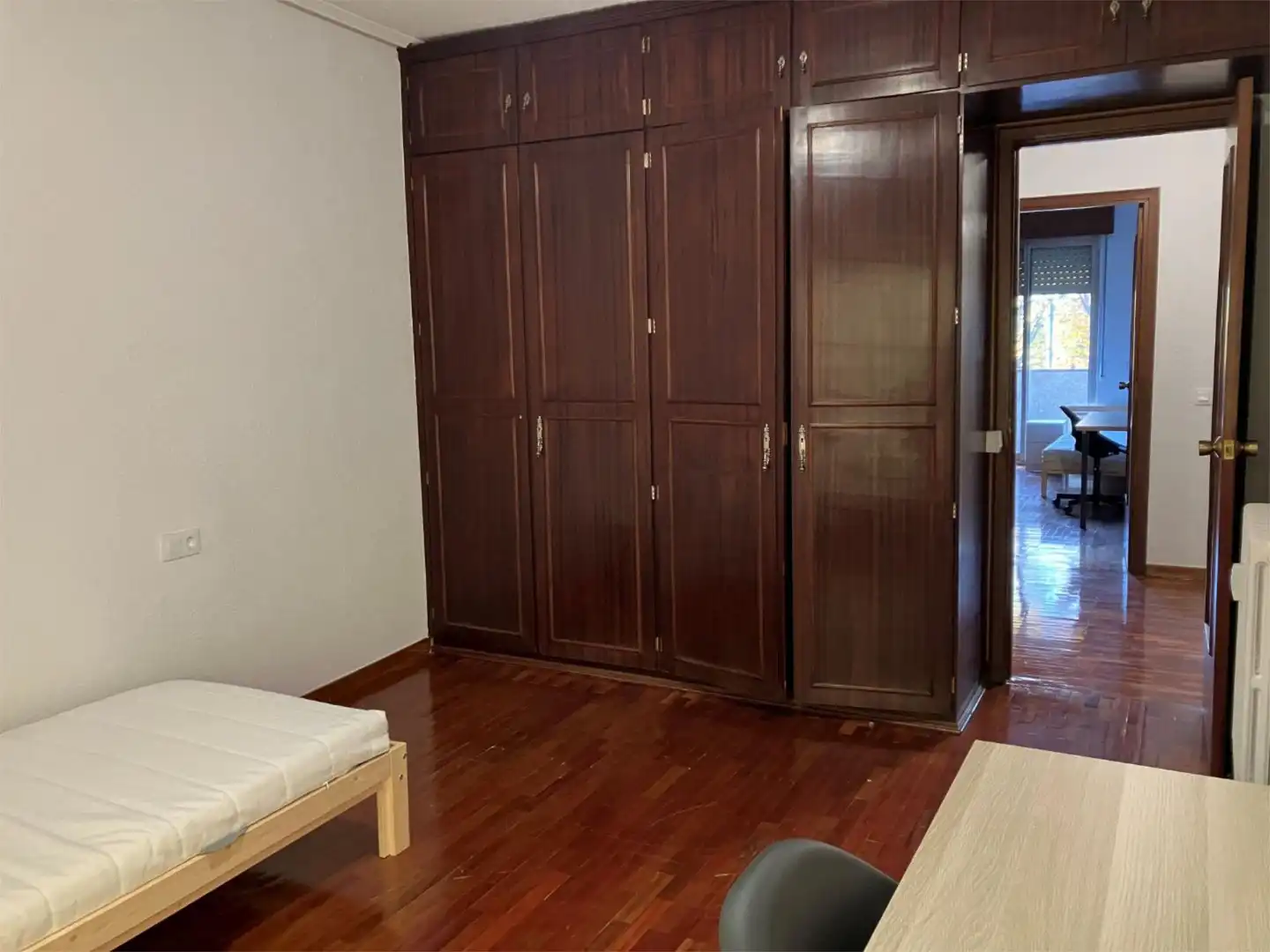 Piso de alquiler en Avenida Condesa de Sagasta, 18, Centro Ciudad
