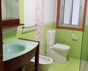 Badezimmer von Wohnung miete in Soutomaior