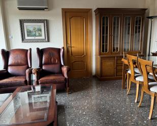 Living room of Flat for sale in  Valencia Capital  with Air Conditioner and Balcony