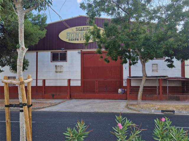 Local comercial en Alquiler en Calle Autovia, 79 en Pedanías - Extrarradio