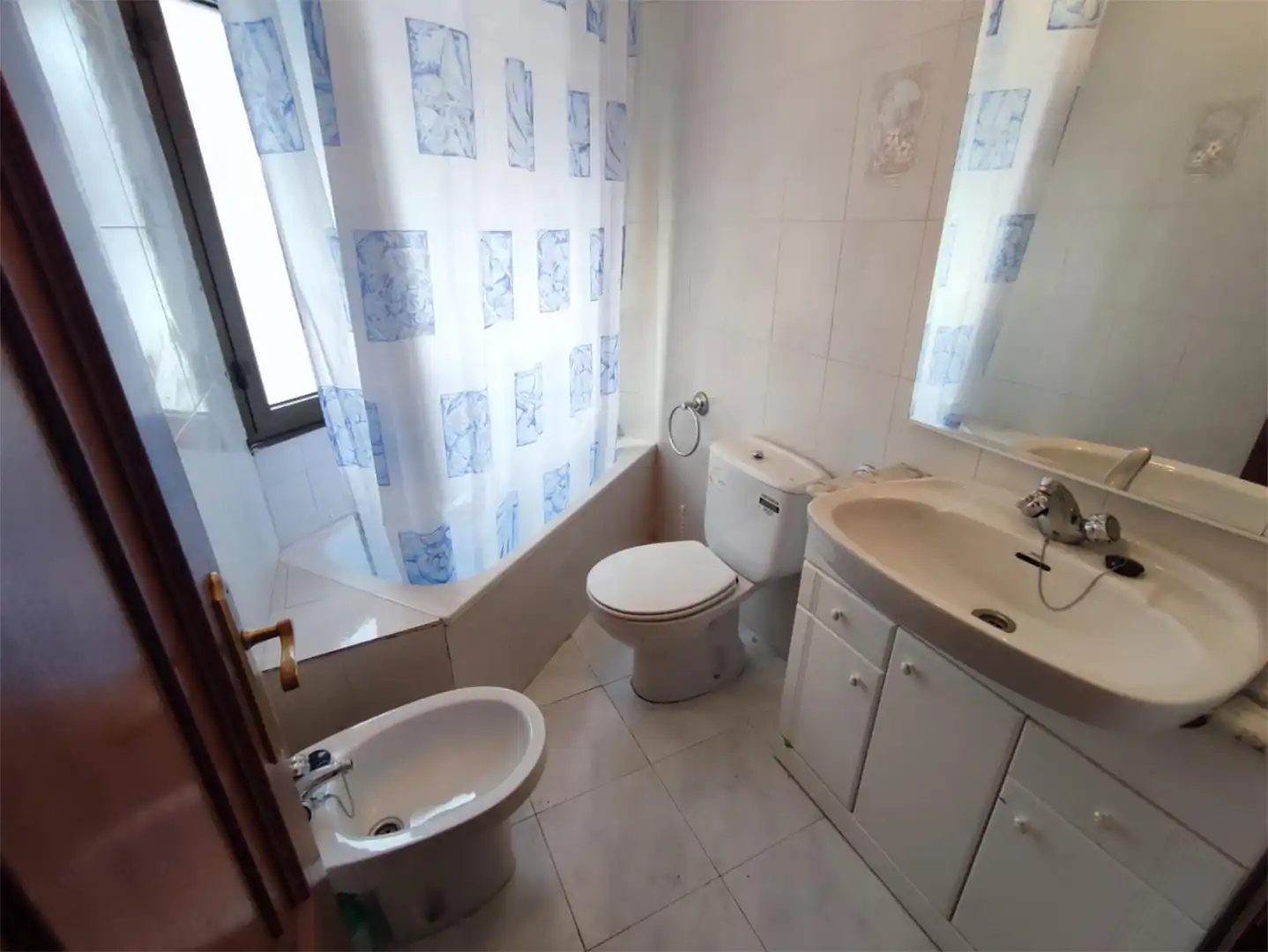 Casa adosada en venta en Calle Valle San Cipri, 24, San Justo Baño de Casa adosada en venta en San Justo con Calefacción, Amueblado y Horno