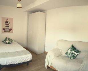 Bedroom of Flat to share in Cariñena