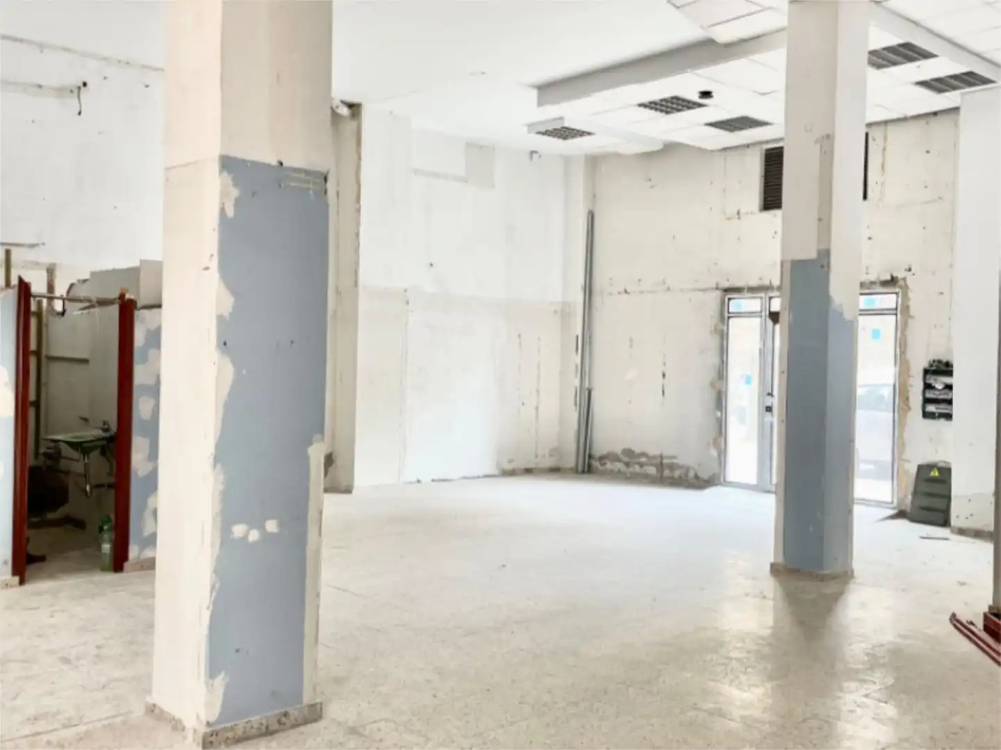 Büro zum Verkauf in Santander