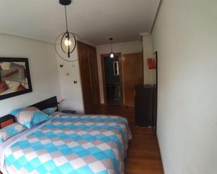 Bedroom of Flat to rent in Santander  with Air Conditioner